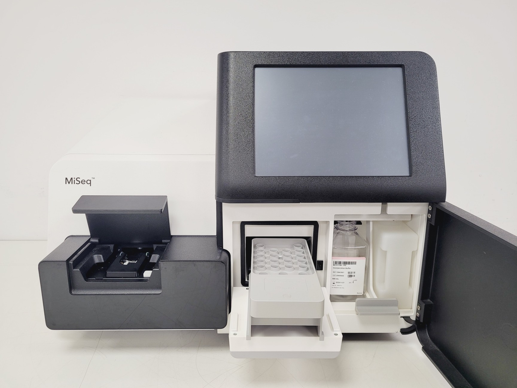 Image of Illumina MiSeq DNA Sequencer 