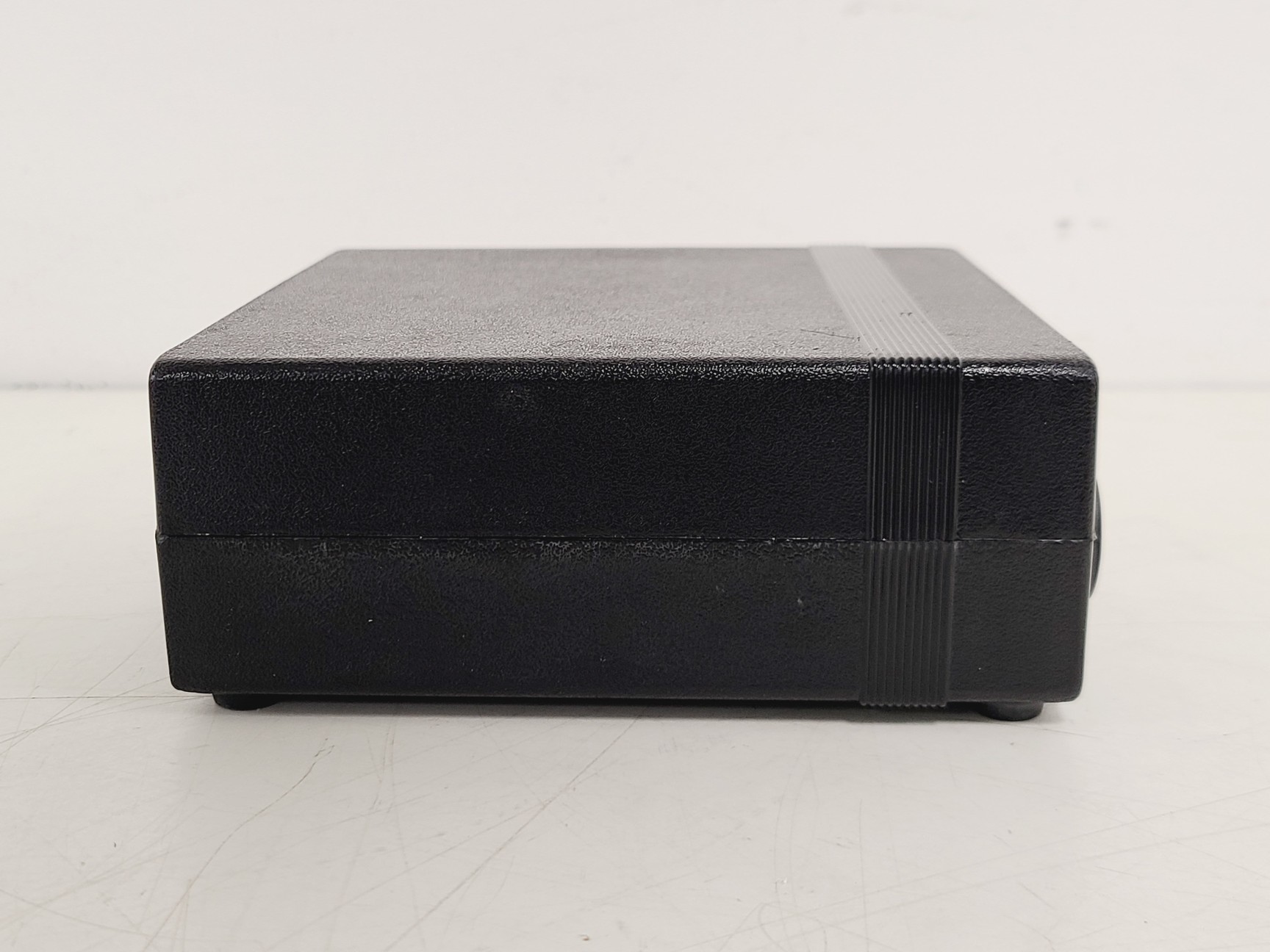 Image of Vet-Tech Solutions AN106A Temperature Controller Table