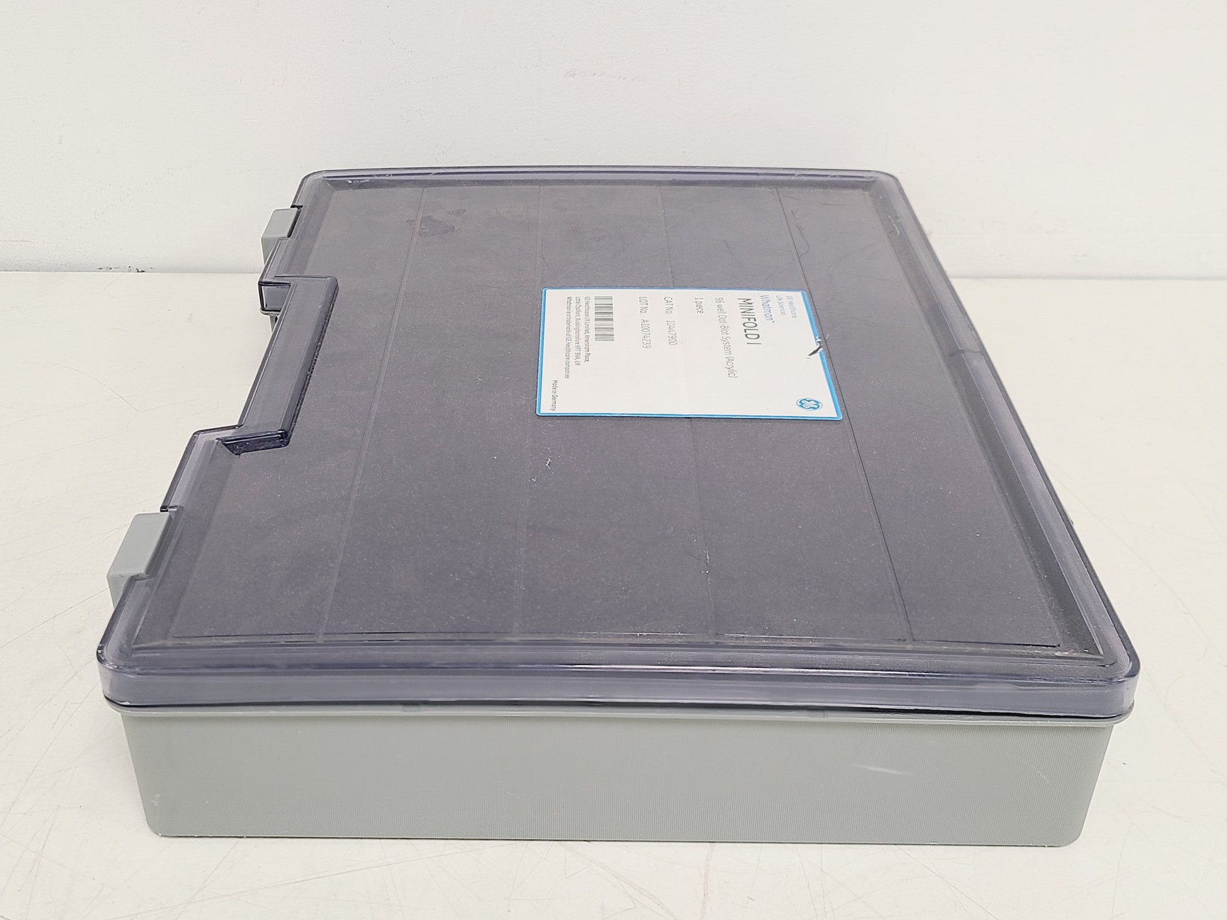 Image of GE Healthcare Life Sciences Whatman Minifold I Dot-Blot System