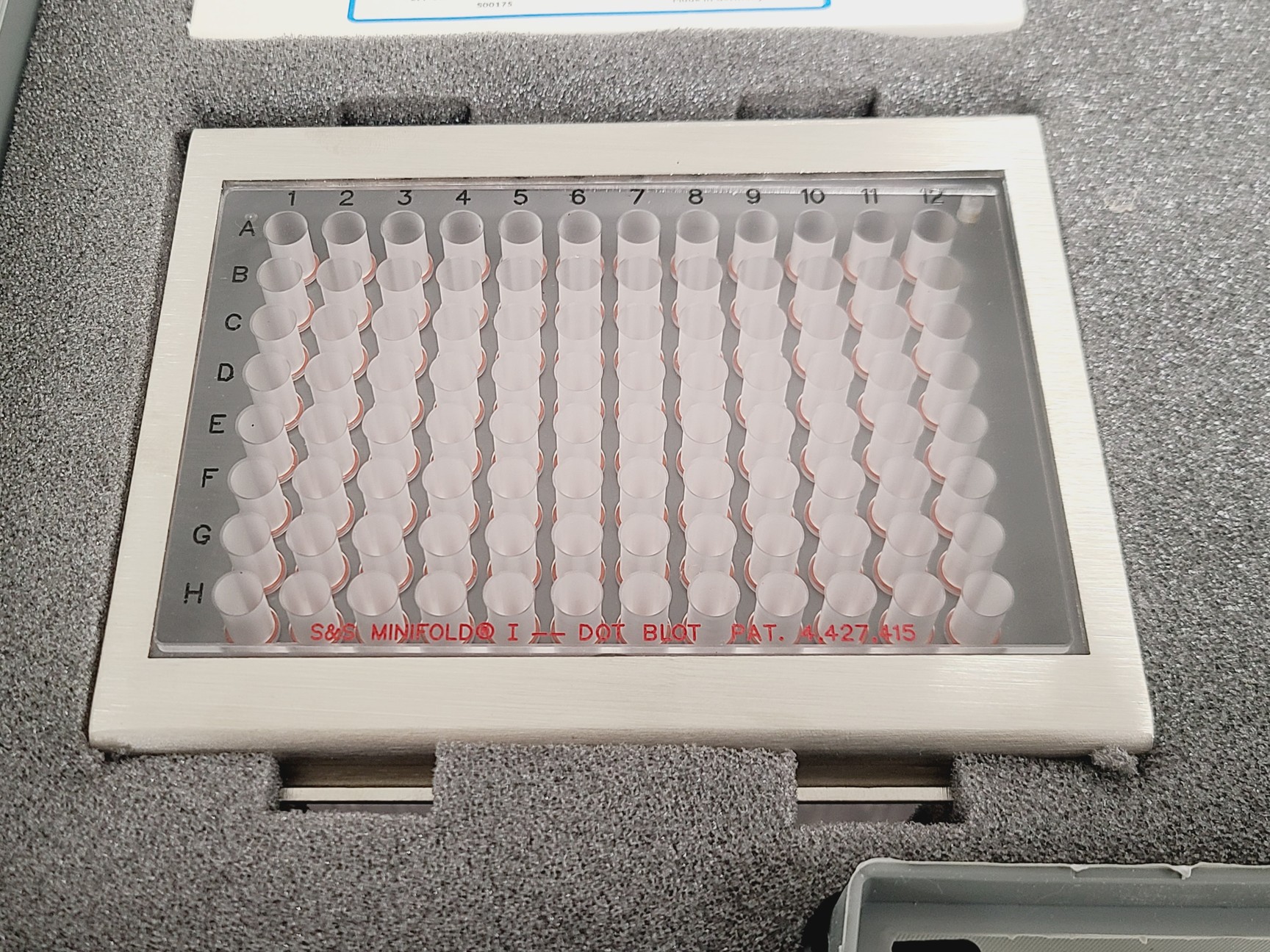 Image of GE Healthcare Life Sciences Whatman Minifold I Dot-Blot System