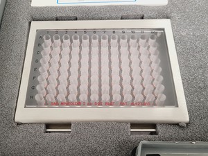 Thumbnail image of GE Healthcare Life Sciences Whatman Minifold I Dot-Blot System