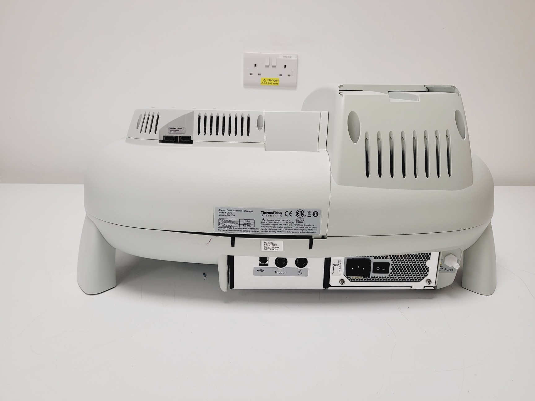 Image of Thermo Scientific Evolution 220 UV-Visible Spectrophotometer