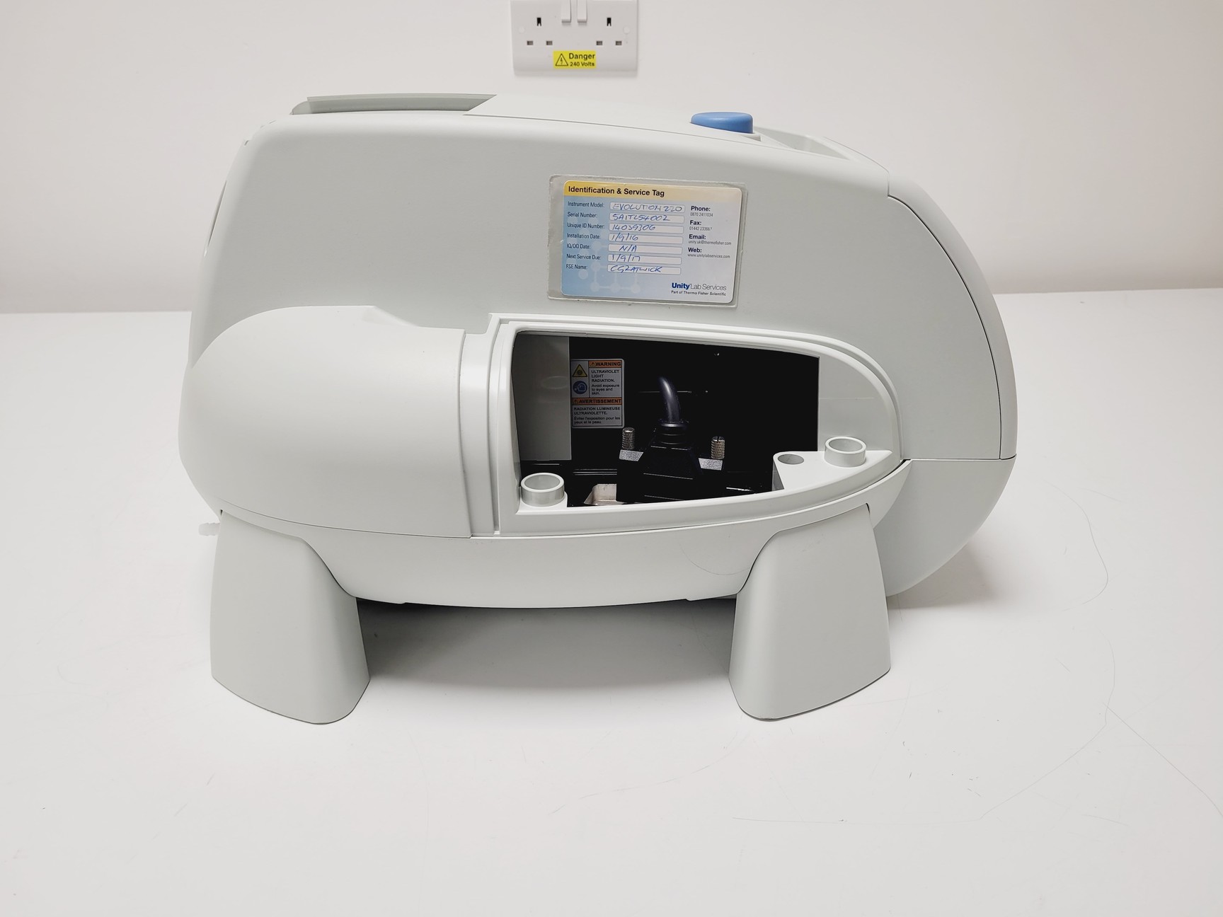 Image of Thermo Scientific Evolution 220 UV-Visible Spectrophotometer