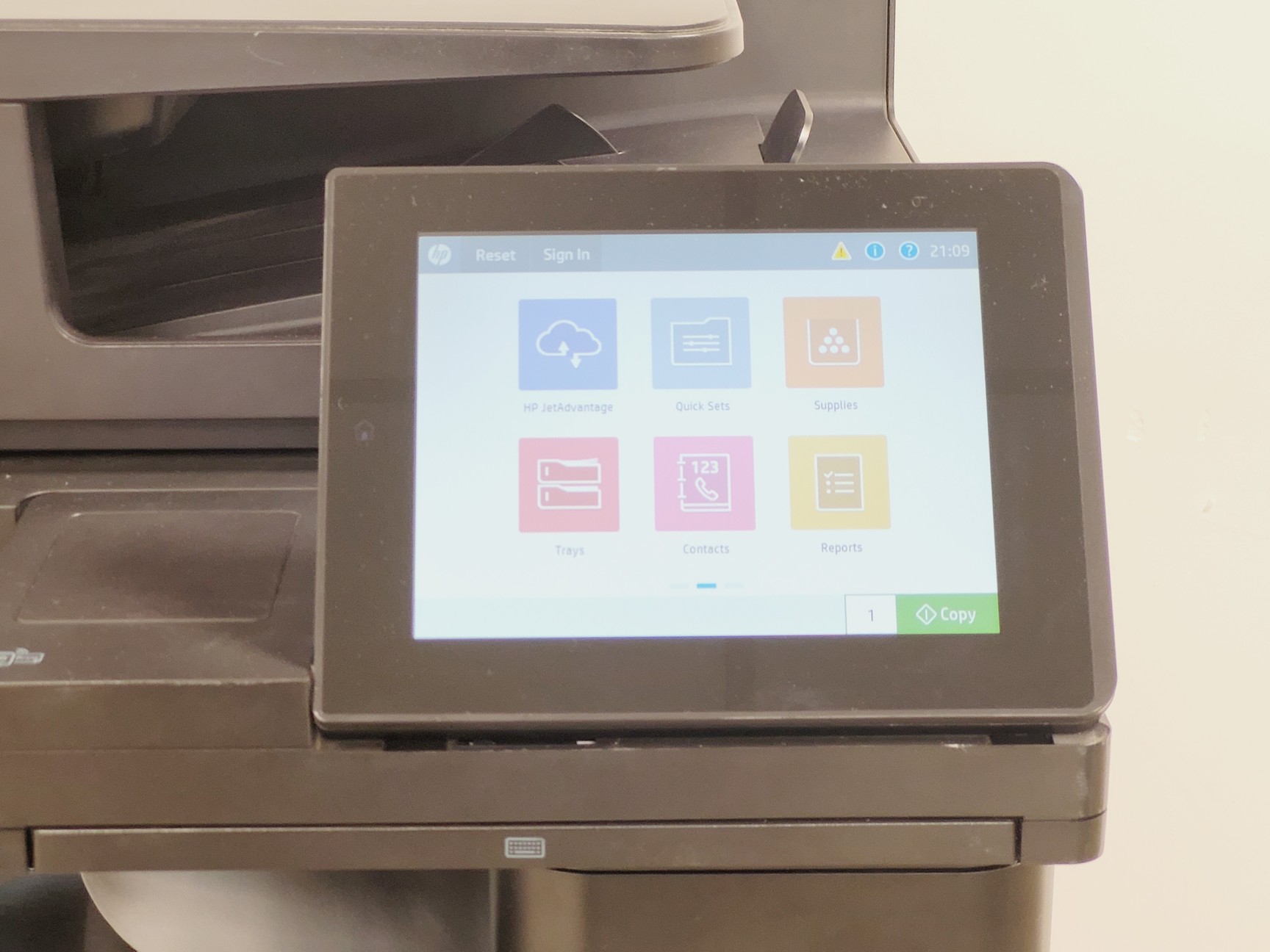 Image of HP Colour Laser Jet Flow MFP M880 Series Printer