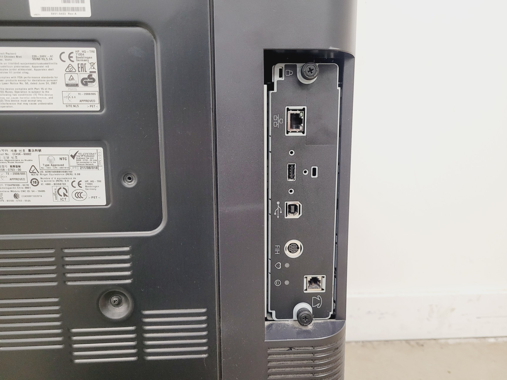 Image of HP Colour Laser Jet Flow MFP M880 Series Printer