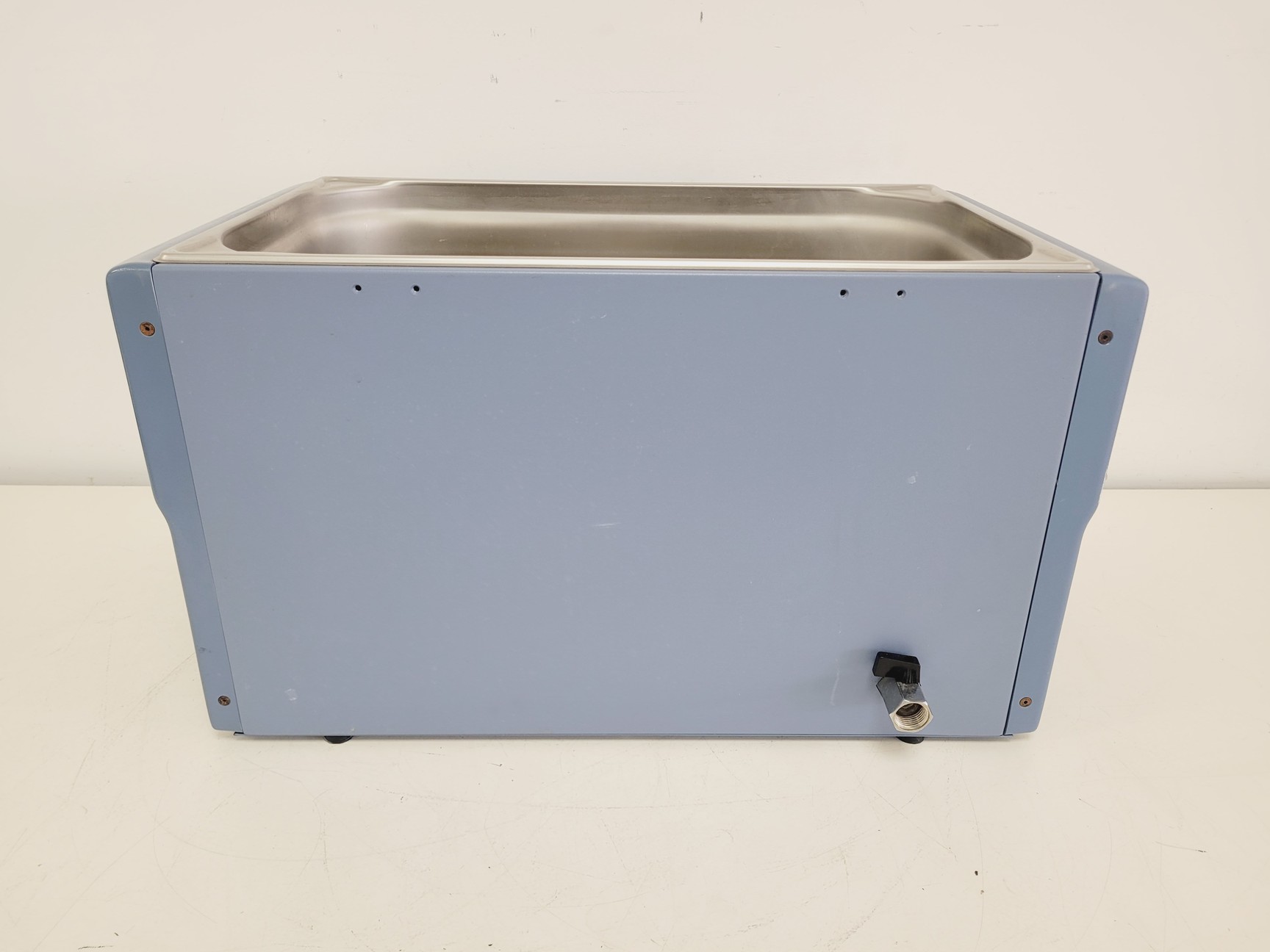 Image of Stuart SBS40 Shaking Water Bath