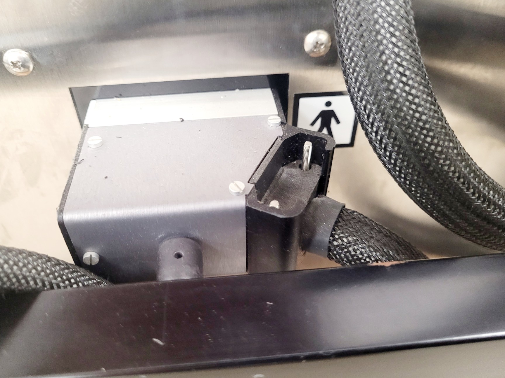 Image of EGI Net Amps 200 128-Channel EEG Amplifier Model C-AMP-128-2000-001