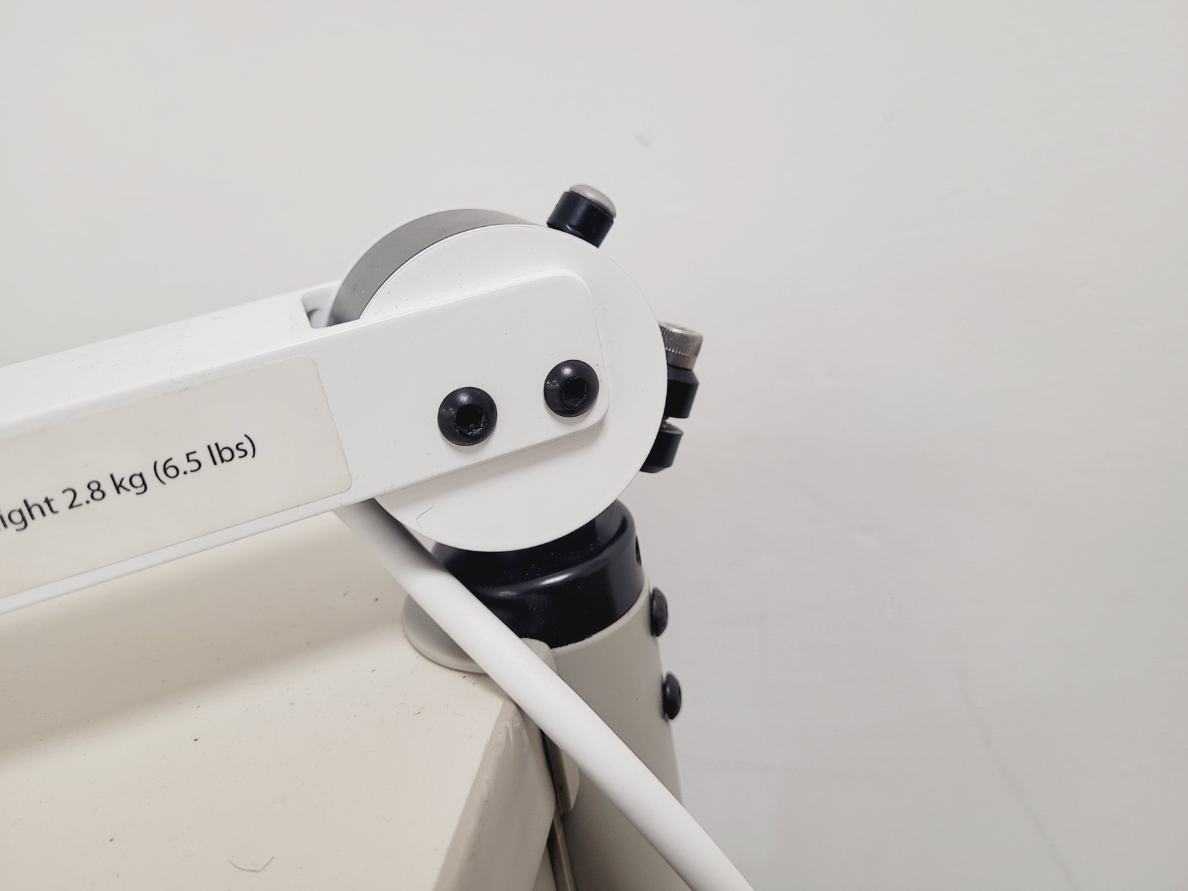 Image of EGI System 200 Dense Array EEG System Model C-PKG-128-2002-013