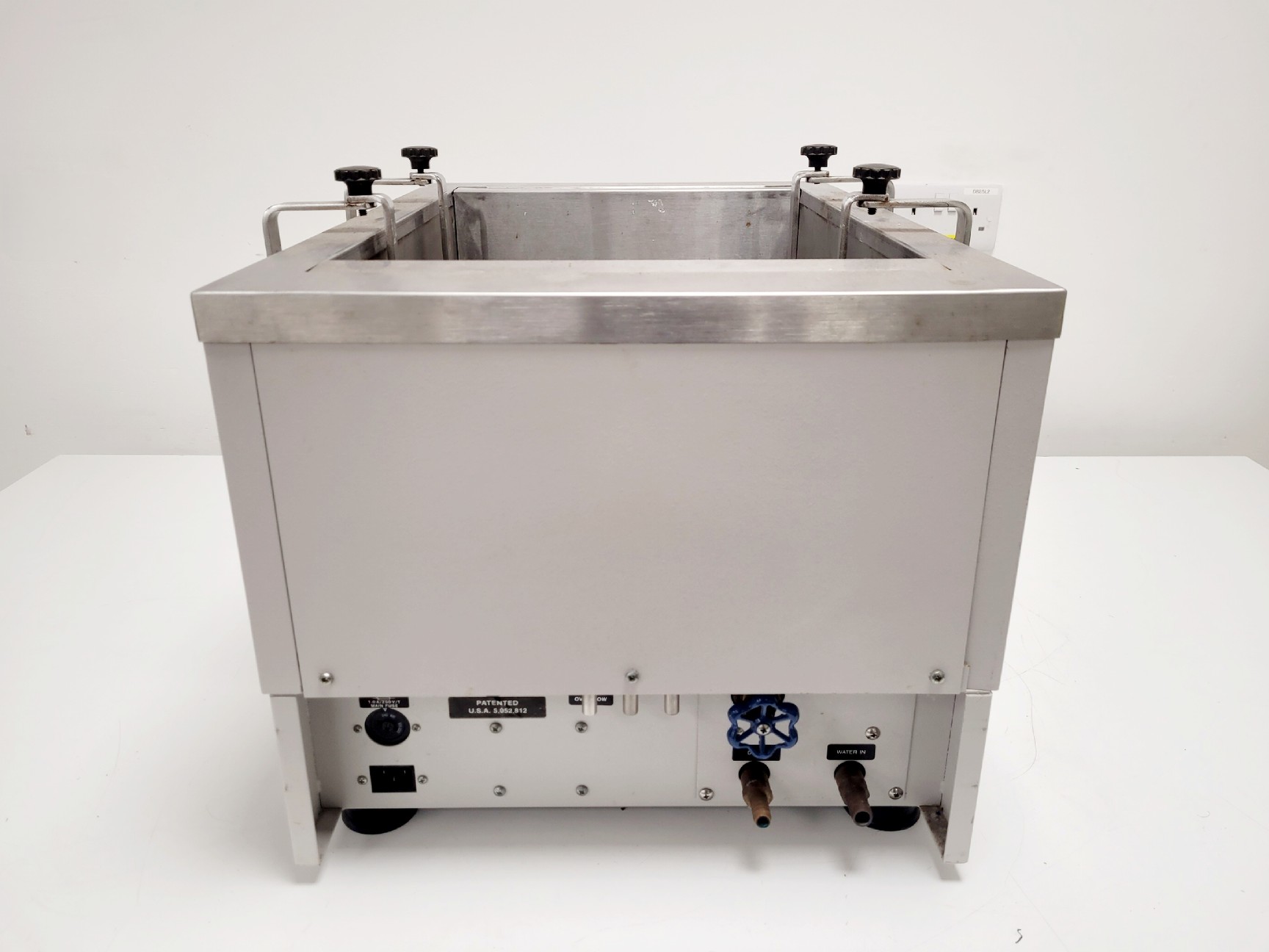 Image of New Brunswick Innova 3100 Shaking Water Bath