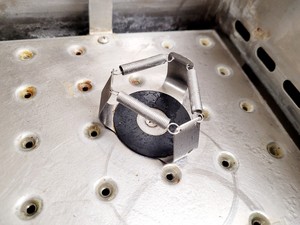 Thumbnail image of New Brunswick Innova 3100 Shaking Water Bath