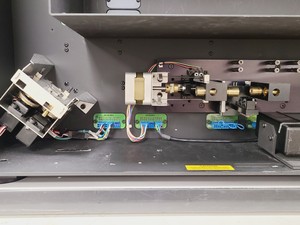 Thumbnail image of Renishaw InVia Raman Microscope System w/ 514nm & 785nm Lasers and Accessories