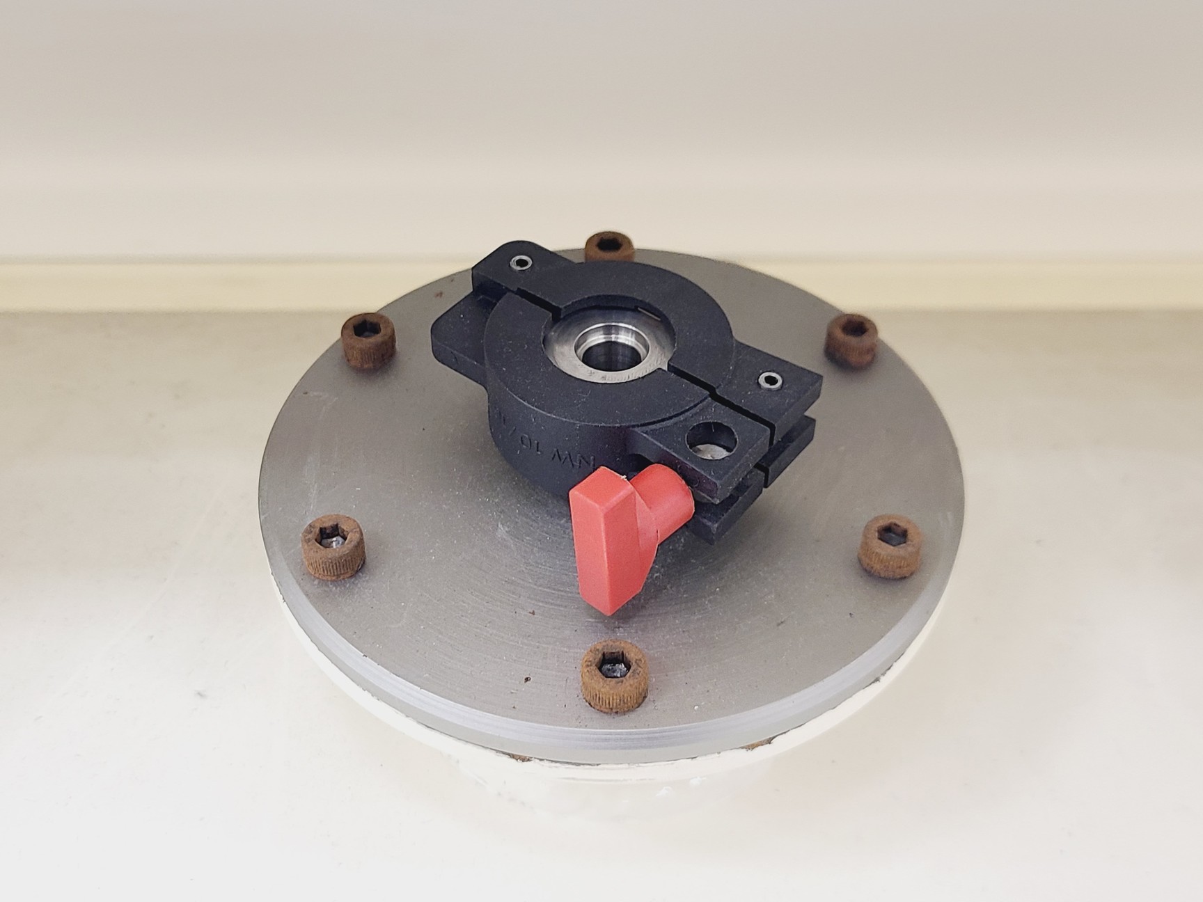 Image of Vacuum Chamber/Tank with Edwards Pump E1M18 & Internal Enclosure 600 kg 