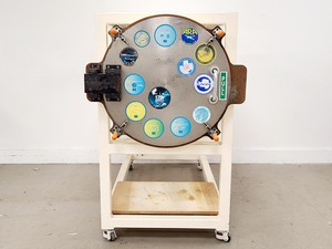 Thumbnail image of Vacuum Chamber/Tank with Edwards Pump E1M18 & Internal Enclosure 600 kg 