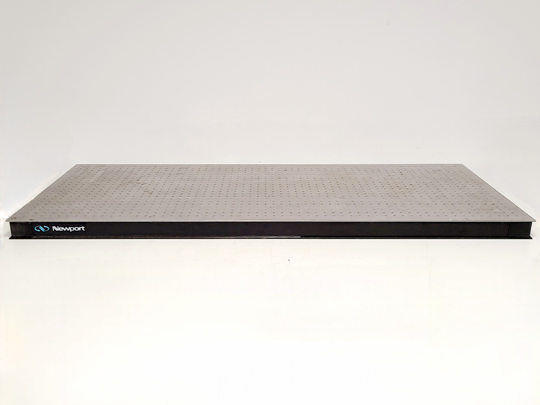 Image of Newport Optical Breadboard, Metric 600 x 1500 mm, 59 mm Thick, Model: M-PG-25-2