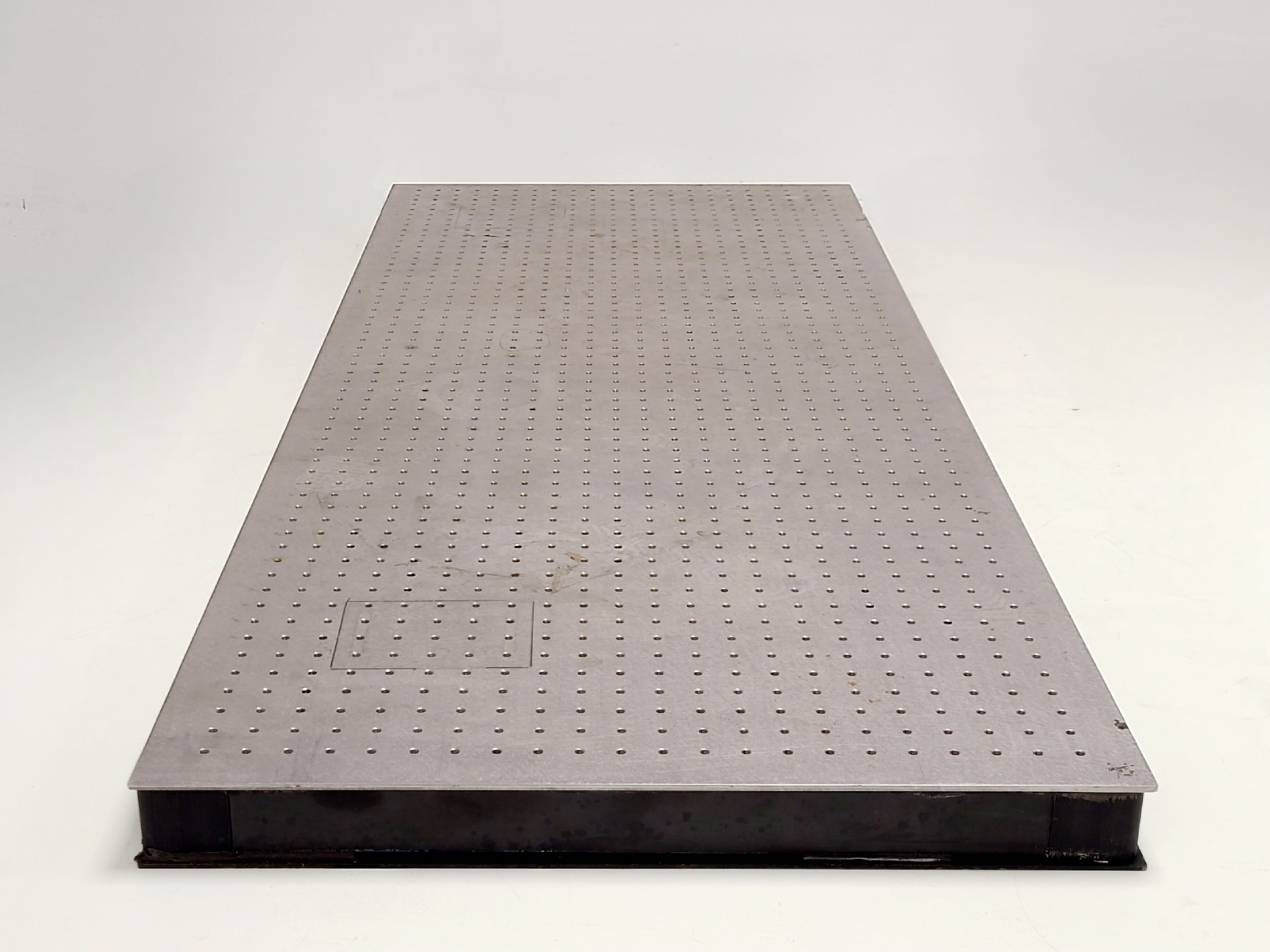 Image of Newport Optical Breadboard, Metric 600 x 1500 mm, 59 mm Thick, Model: M-PG-25-2