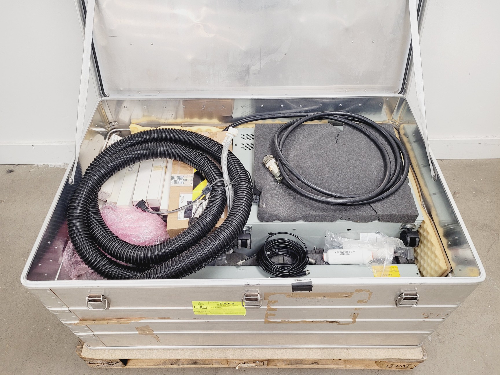 Image of Continuum Surelite SLI-20 YAG Laser System w/ PSU, Optics & Spares