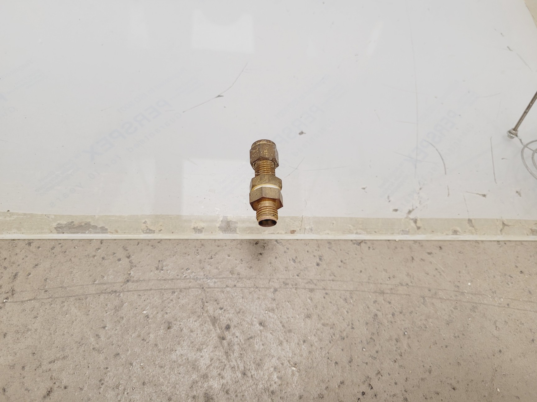 Image of Perspex Test Chamber 65 x 65 x 126 cm