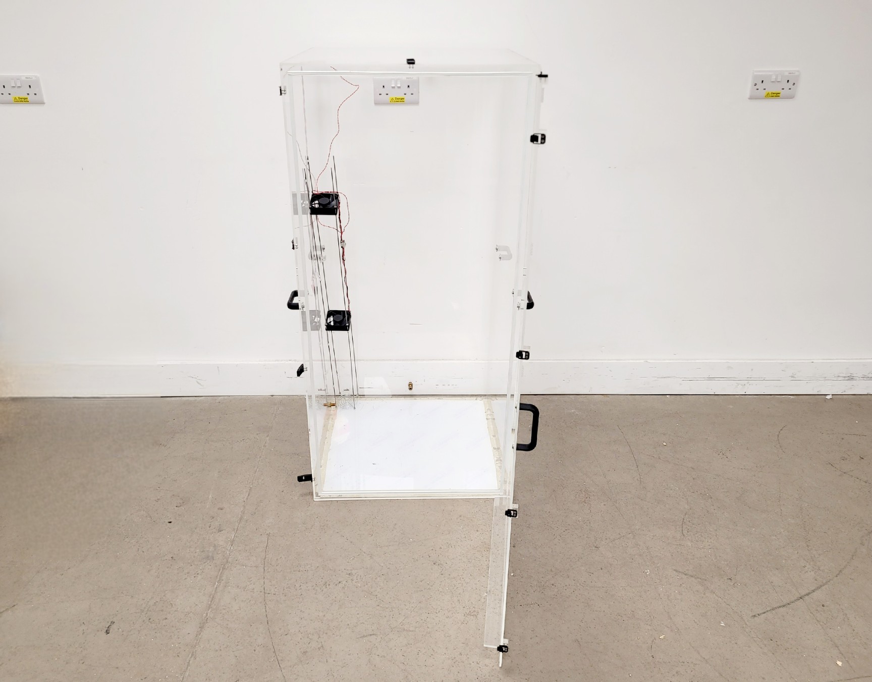 Image of Perspex Test Chamber 65 x 65 x 126 cm
