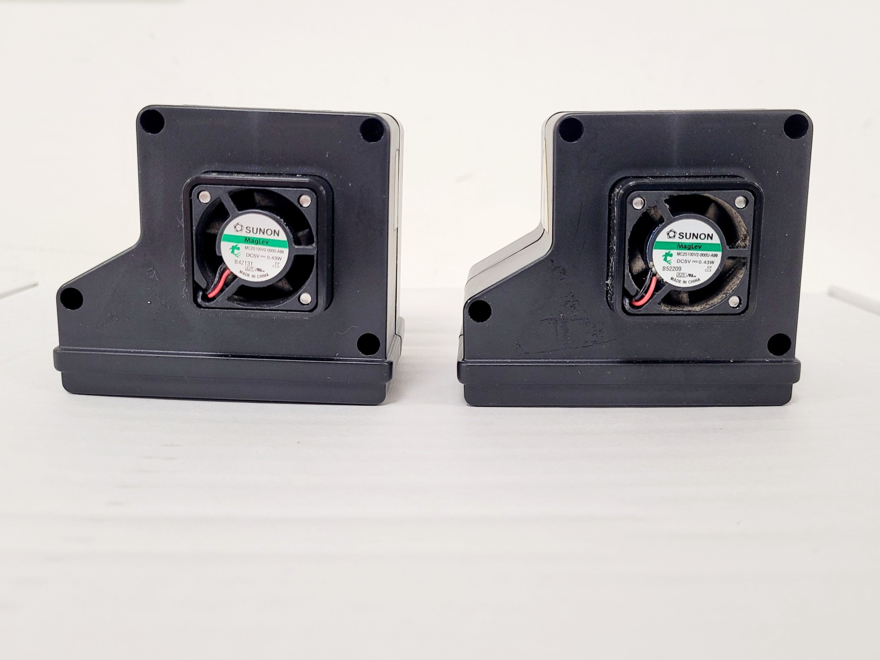 Image of Chromex 250IS Spectrometer w/ Additional Optical Particle Counters