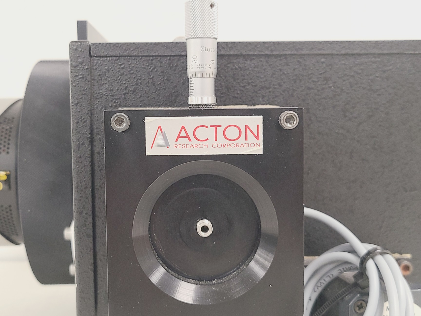 Image of Princeton Instruments Acton SpectraPro 2300i Monochromator & PIXIS 400 CCD