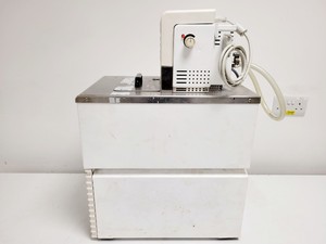 Thumbnail image of Neslab RTE-140 Recirculating Water Bath Chiller