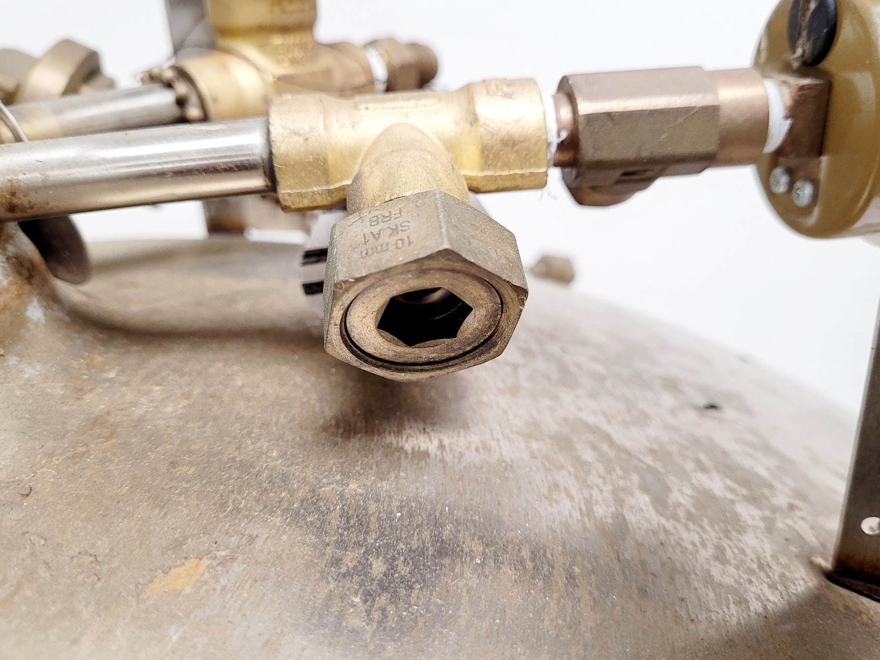 Image of MVE Chart Eurocyl EC230 Liquid Nitrogen Dewar 2022