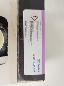 Thumbnail image of BD Accuri C6 Plus Flow Cytometer System w/ Cleaning/Waste Bottles & Accessories