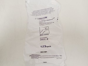 Thumbnail image of BD Accuri C6 Plus Flow Cytometer System w/ Cleaning/Waste Bottles & Accessories