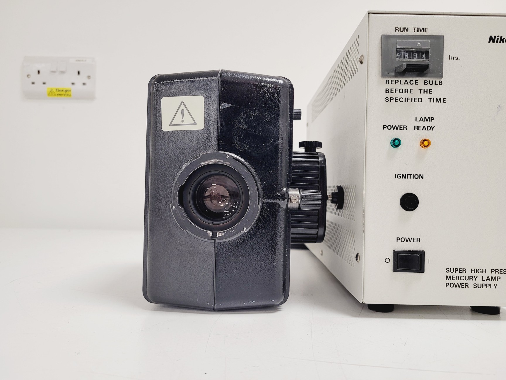 Image of Nikon Mercury Lamp and Controller Type C-SHG 1