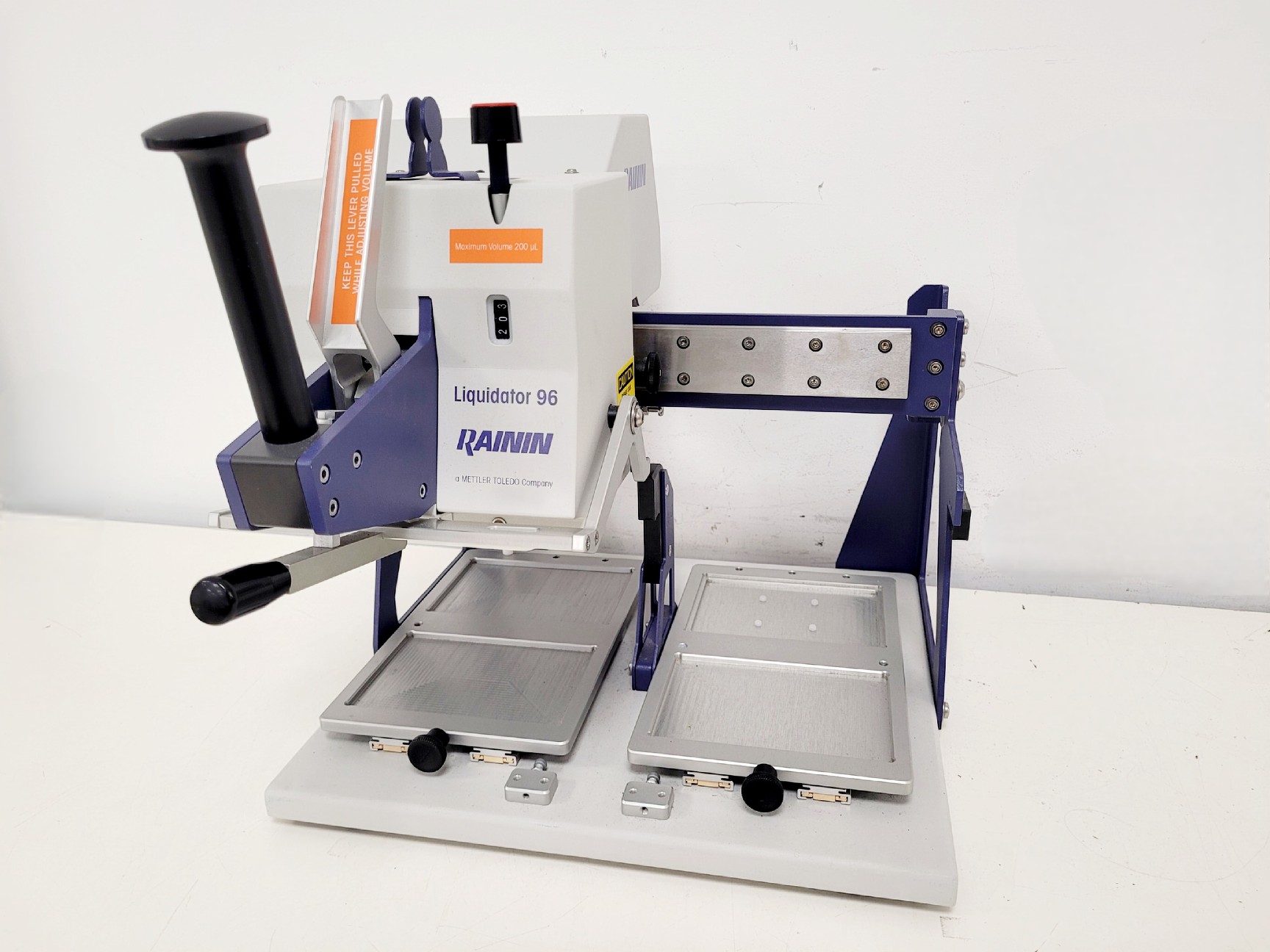 Image of Rainin Liquidator 96 Manual Benchtop Pipetting System