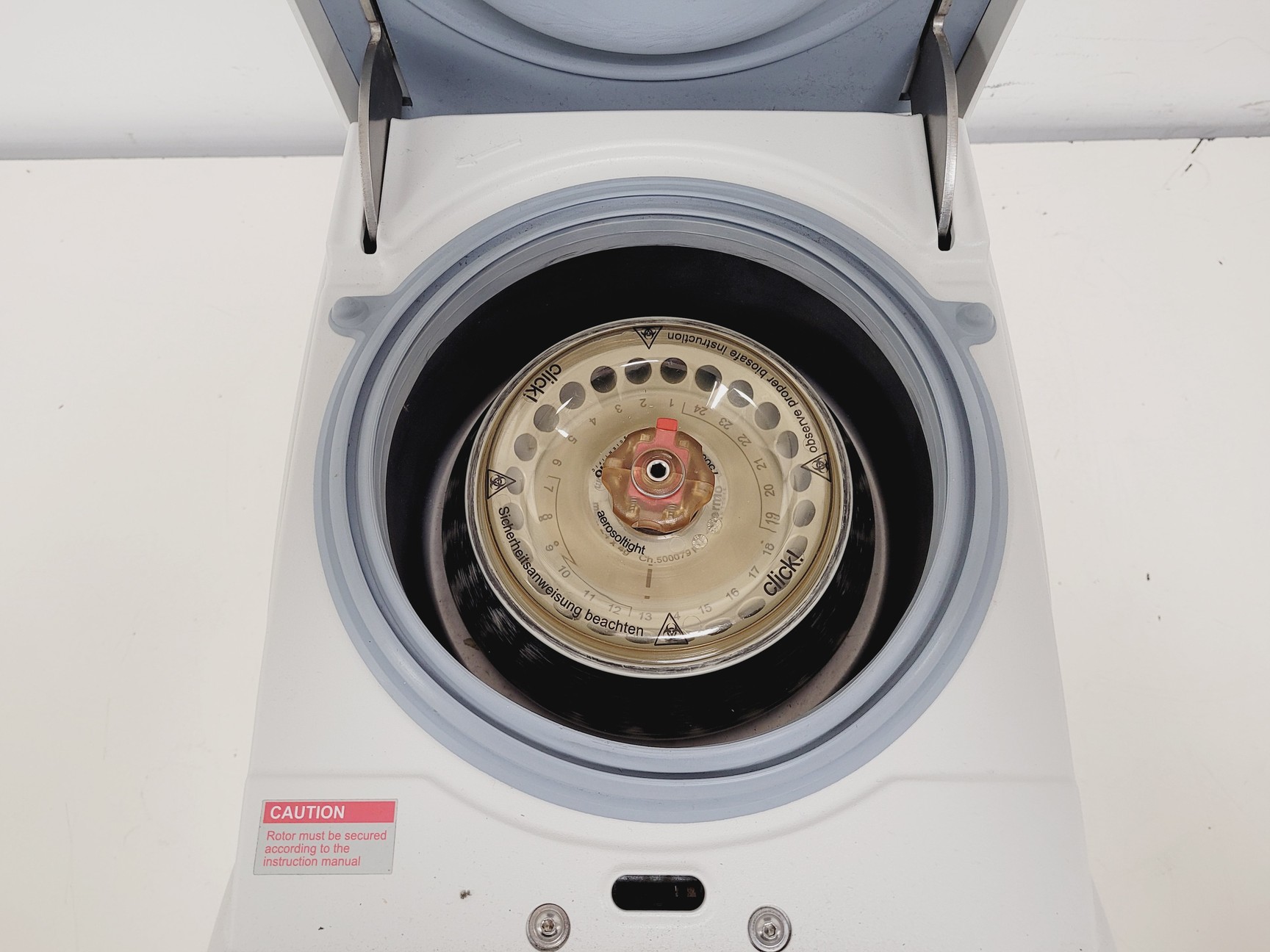 Image of ThermoFisher Scientific MicroCL 21R Benchtop Centrifuge