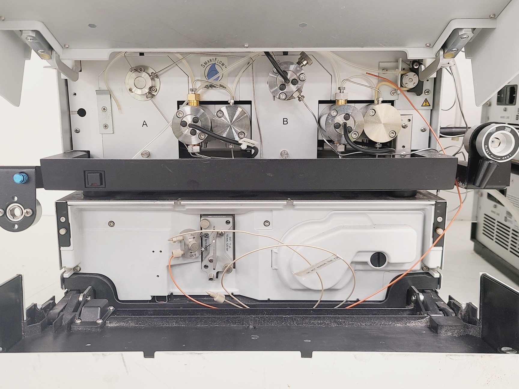 Image of Dionex Ultimate 3000 HPLC Modules, 3000 Pumps, VWD, Control / Interface Module