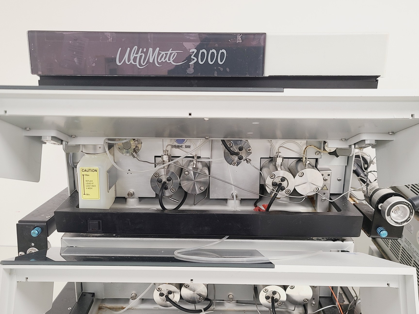 Image of Dionex Ultimate 3000 HPLC Modules, 3000 Pumps, VWD, Control / Interface Module