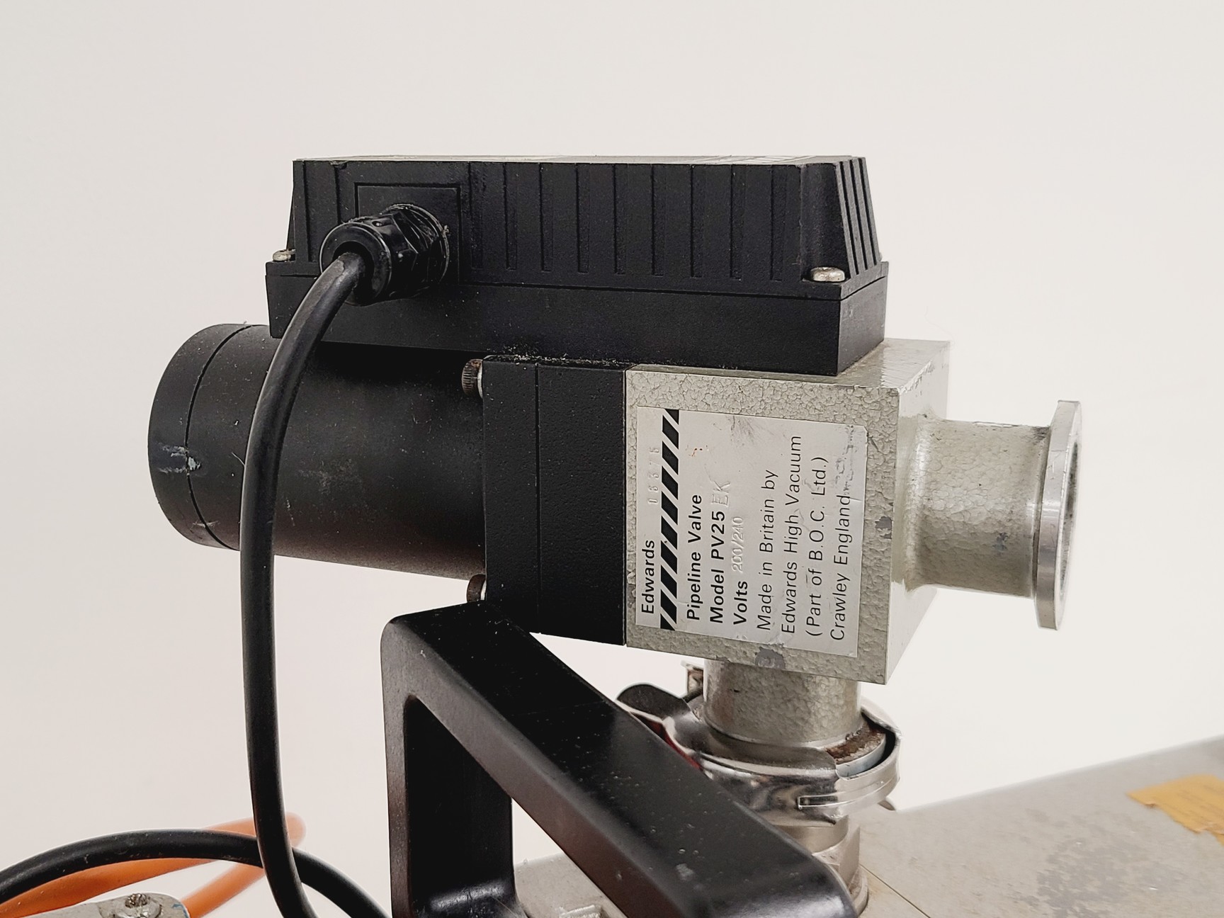 Image of Edwards 5 Two Stage E2M5 High Vacuum Pump