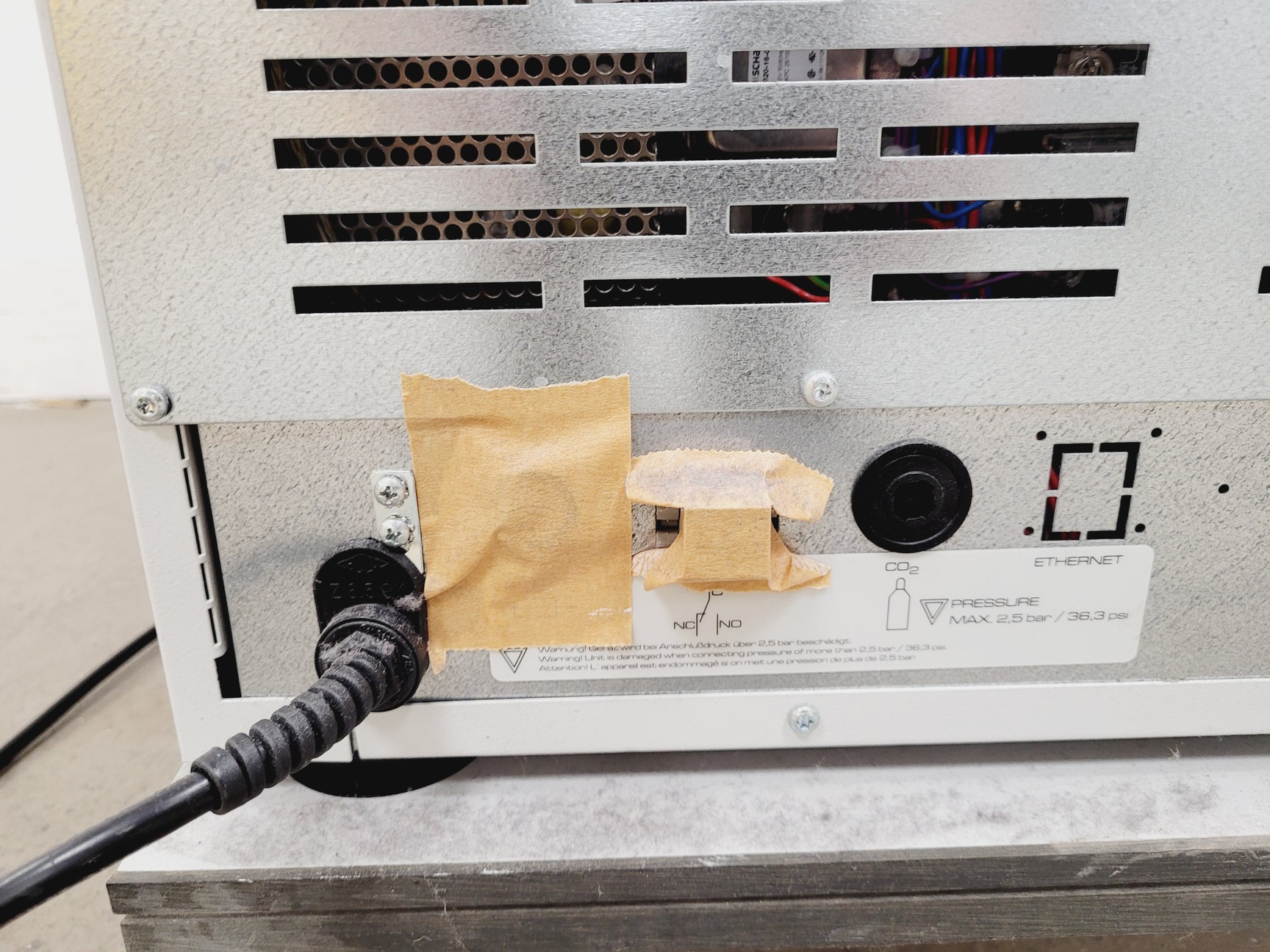 Image of Binder C150 C02 Laboratory Incubator Double Stack