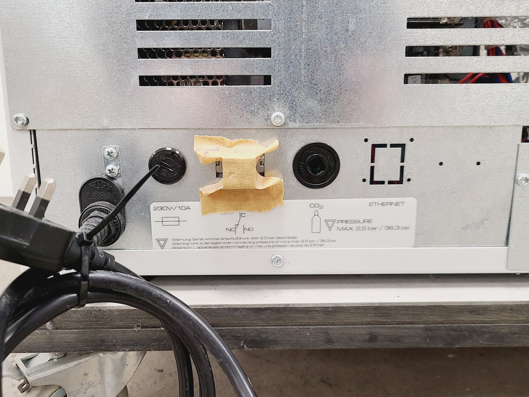 Image of Binder C150 C02 Laboratory Incubator Double Stack