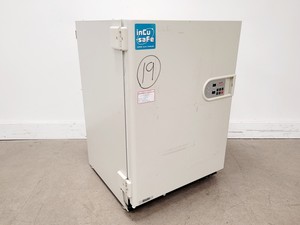 Image of Sanyo MCO-15AC CO2 Incubator