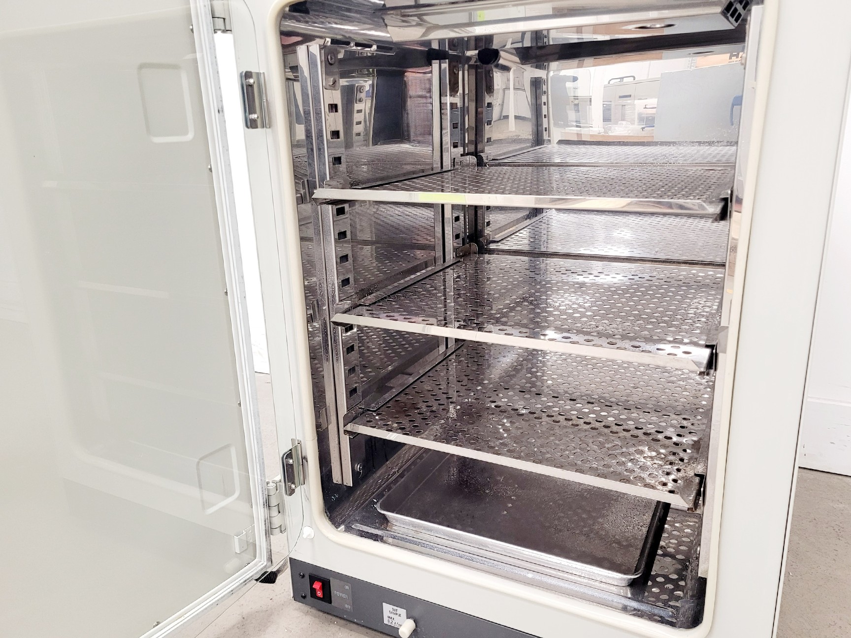 Image of Sanyo MCO-15AC CO2 Incubator