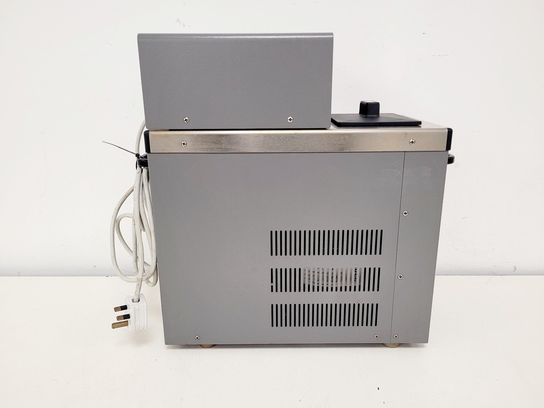 Image of Pharmacia Biotech MultiTemp III Recirculating Water Bath