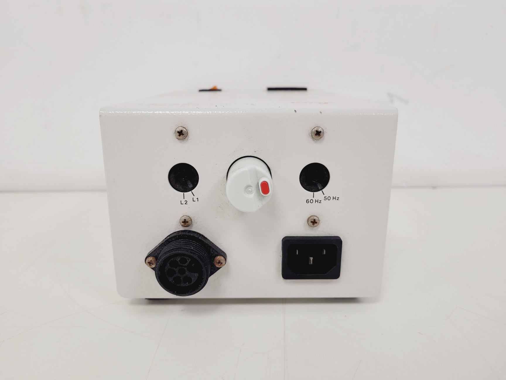 Image of Leica DMIRE2 Confocal Microscope W/ CTRMIC Controller 