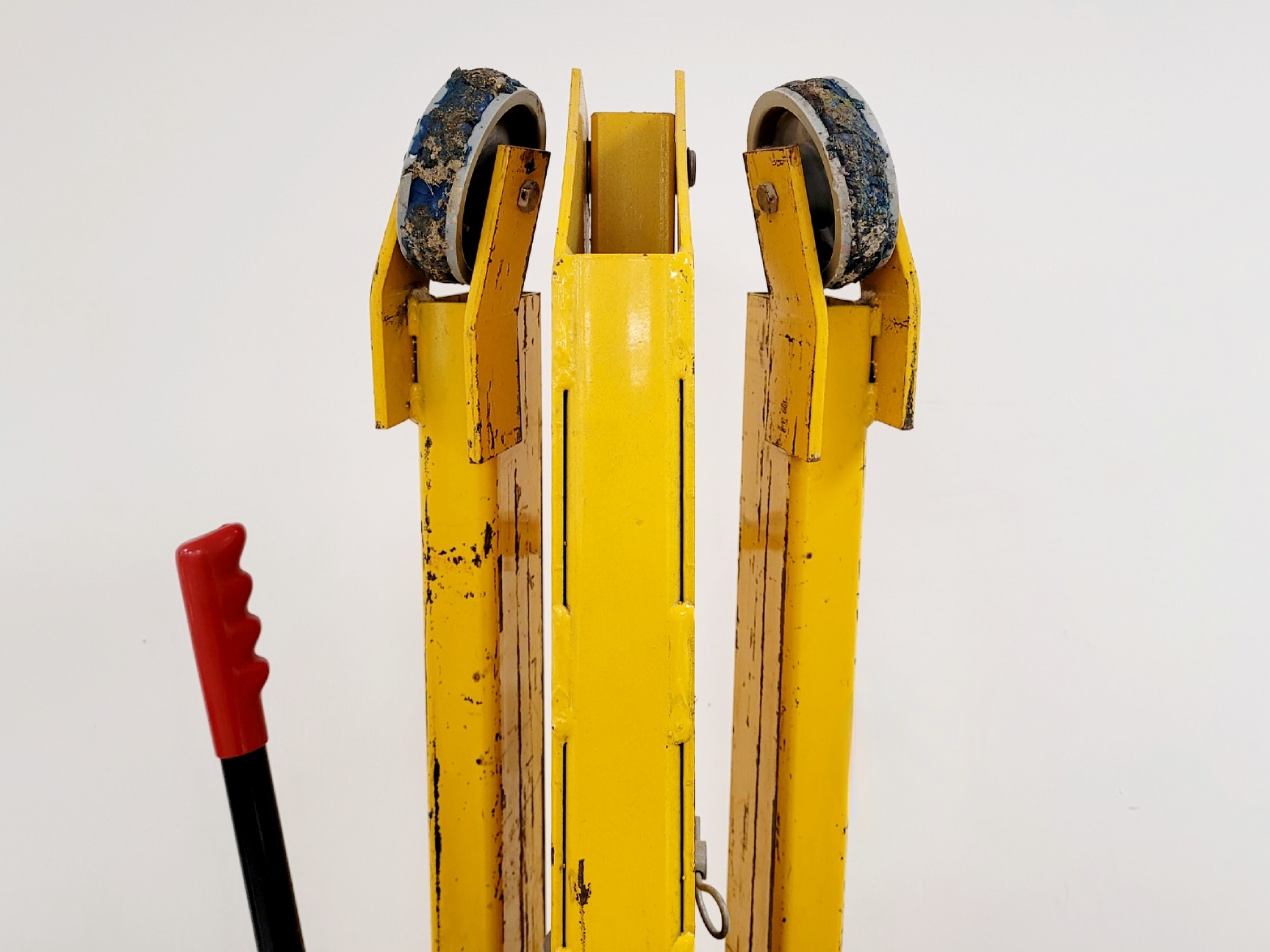 Image of Advanced Handling Portable Crane Model - H500 Max Capacity 1000kg