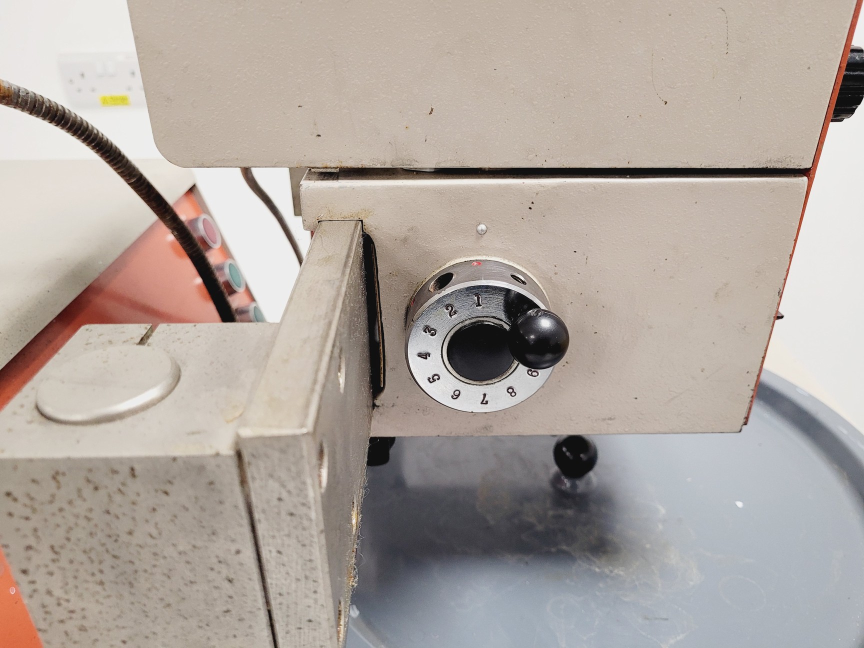 Image of Struers Planopol-2 & Pedemax-2 Grinding & Polishing Machine 