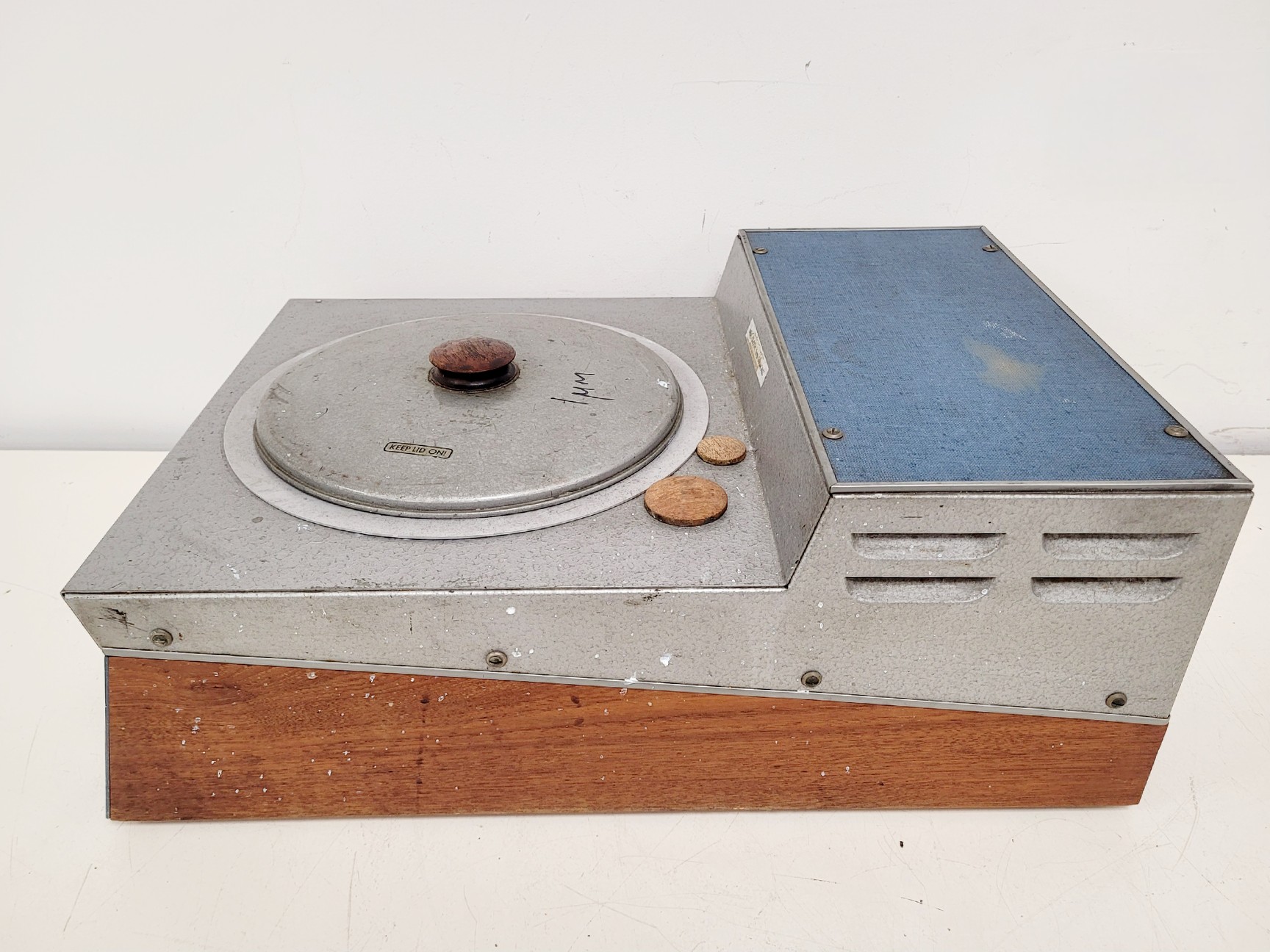 Image of Struers DP 10 Hand Polisher w/ 1x 0PSµm 3x 1µm 1x 6µm 1x 1/4µm 1x 3µm Discs