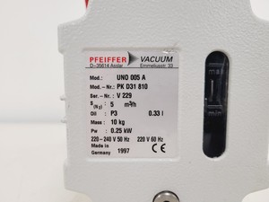 Thumbnail image of Pfeiffer Uno 005 A Rotary Vane Vacuum Pump