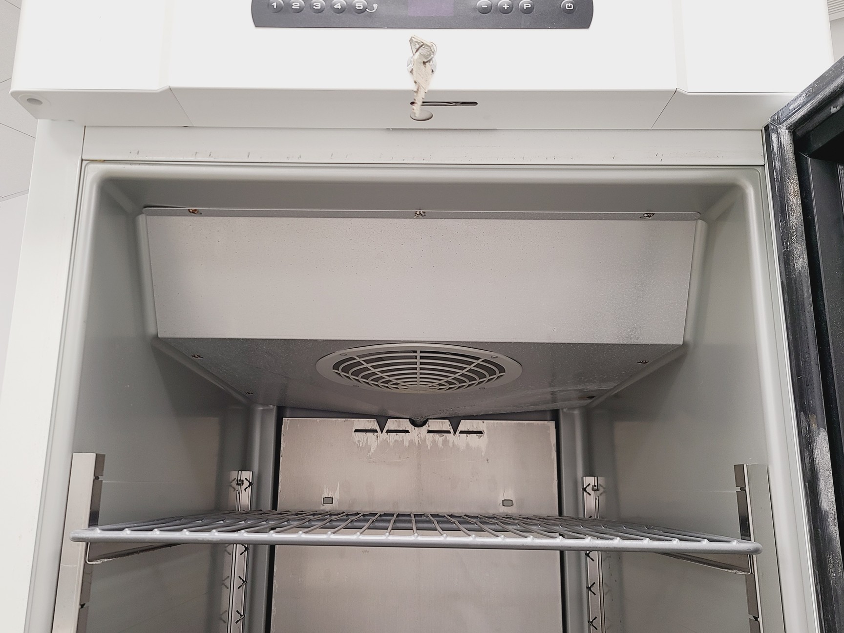 Image of Hoshizaki KG 610 LG Fridge 