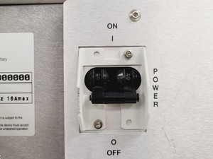 Thumbnail image of ThermoQuest TRACE 2000 Series GC with Autosampler Model K02432720000000