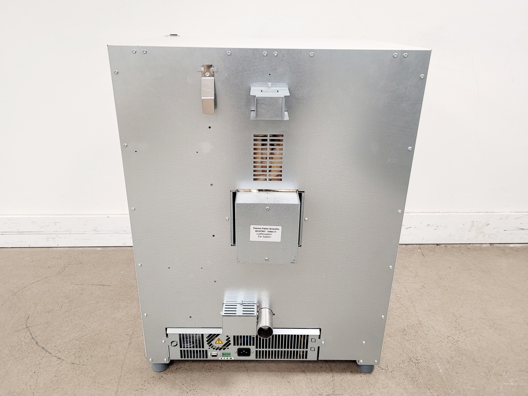 Image of Thermo Scientific Heratherm OMH100 Oven