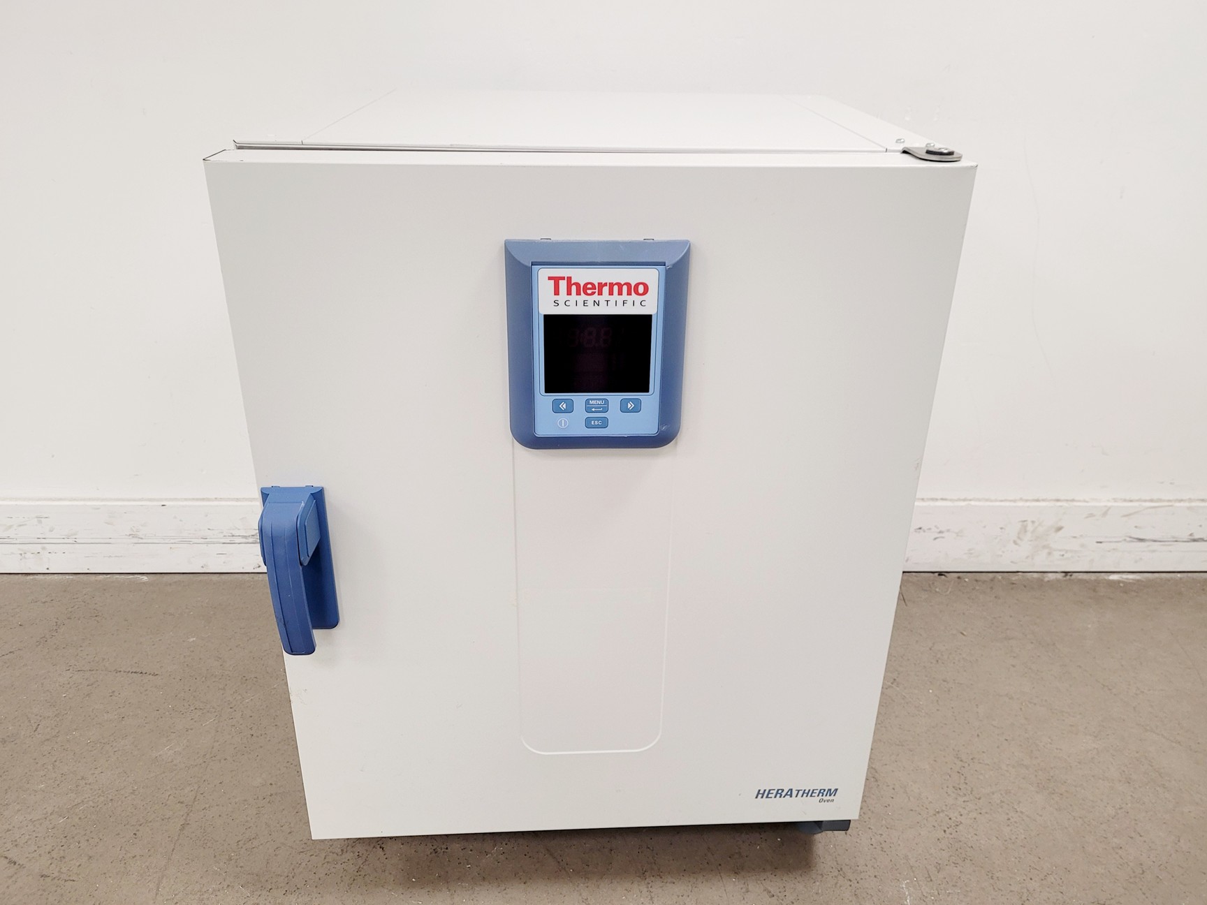 Image of Thermo Scientific Heratherm OMH100 Oven