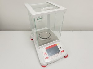 Thumbnail image of Ohaus Adventurer AX224 Analytical Balance