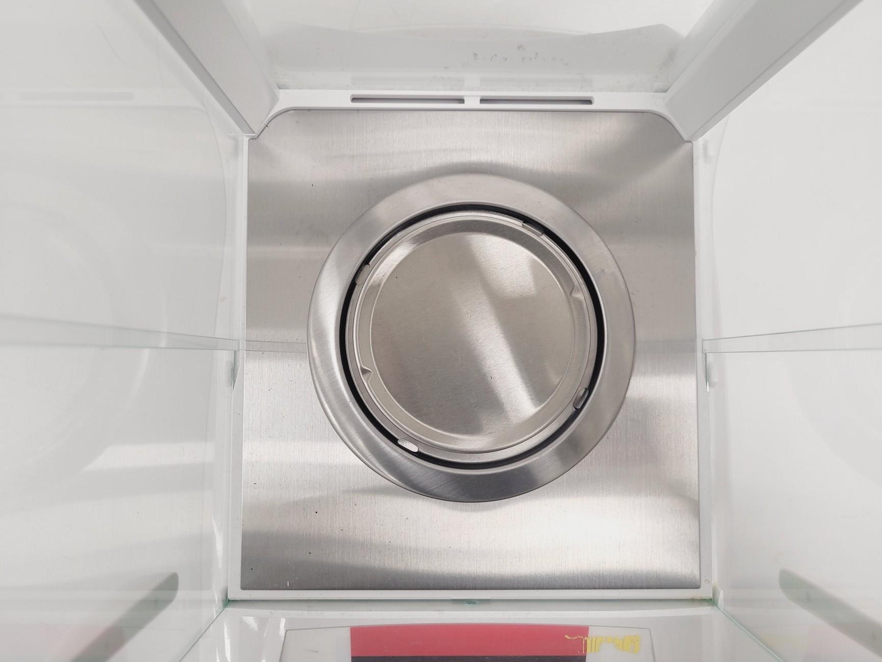 Image of Ohaus Adventurer AX224 Analytical Balance